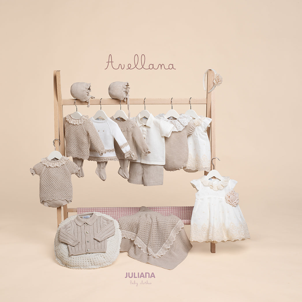 AVELLANA