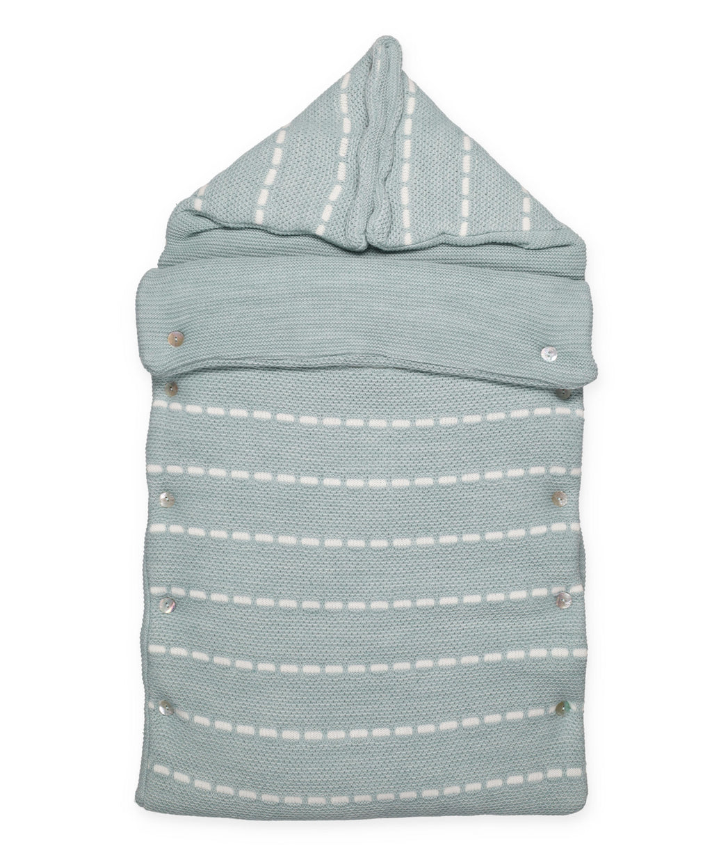 SACK WITH CHAIN PATTERNS AND BUTTONS 