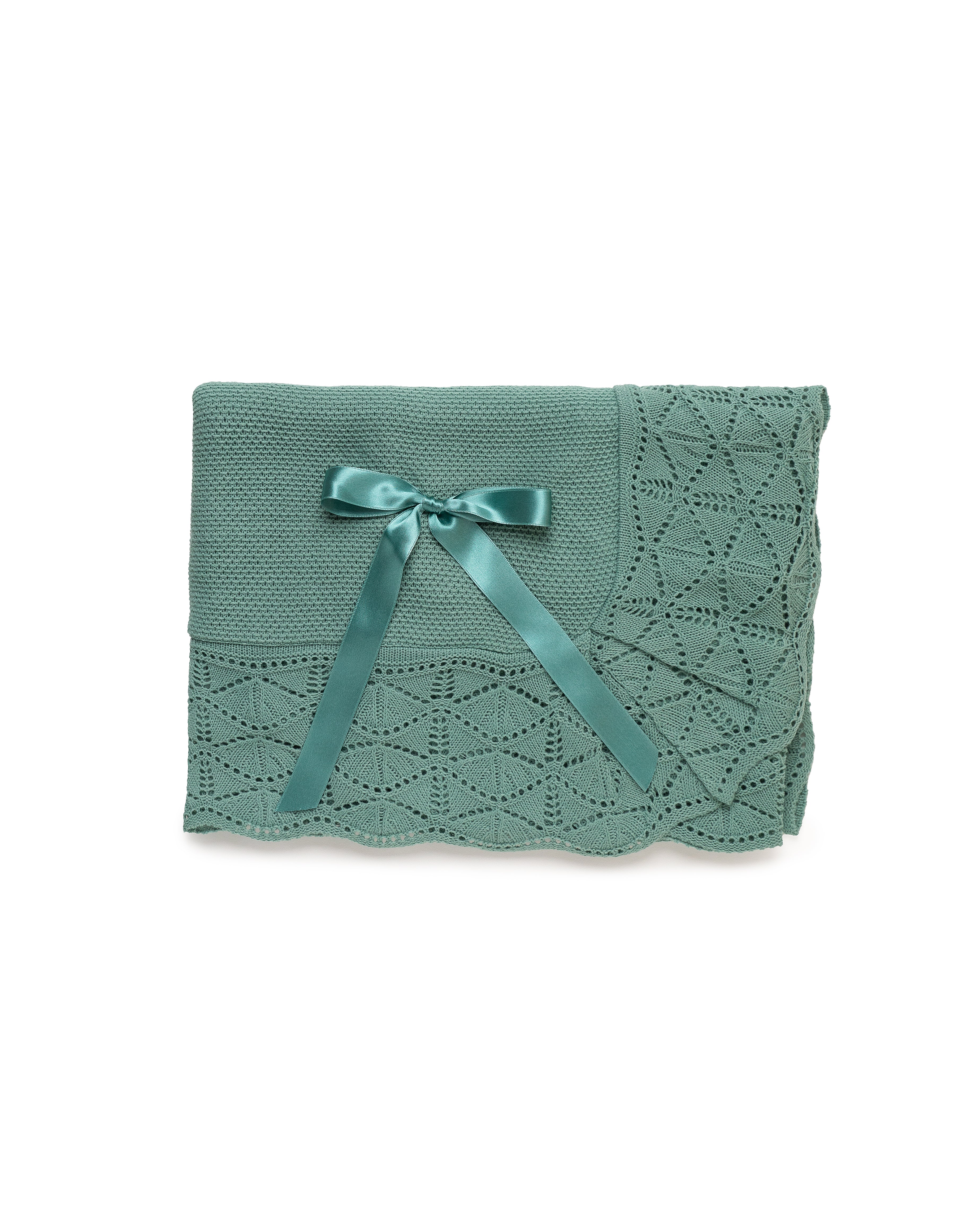 Scialle con onde arricciate e balza