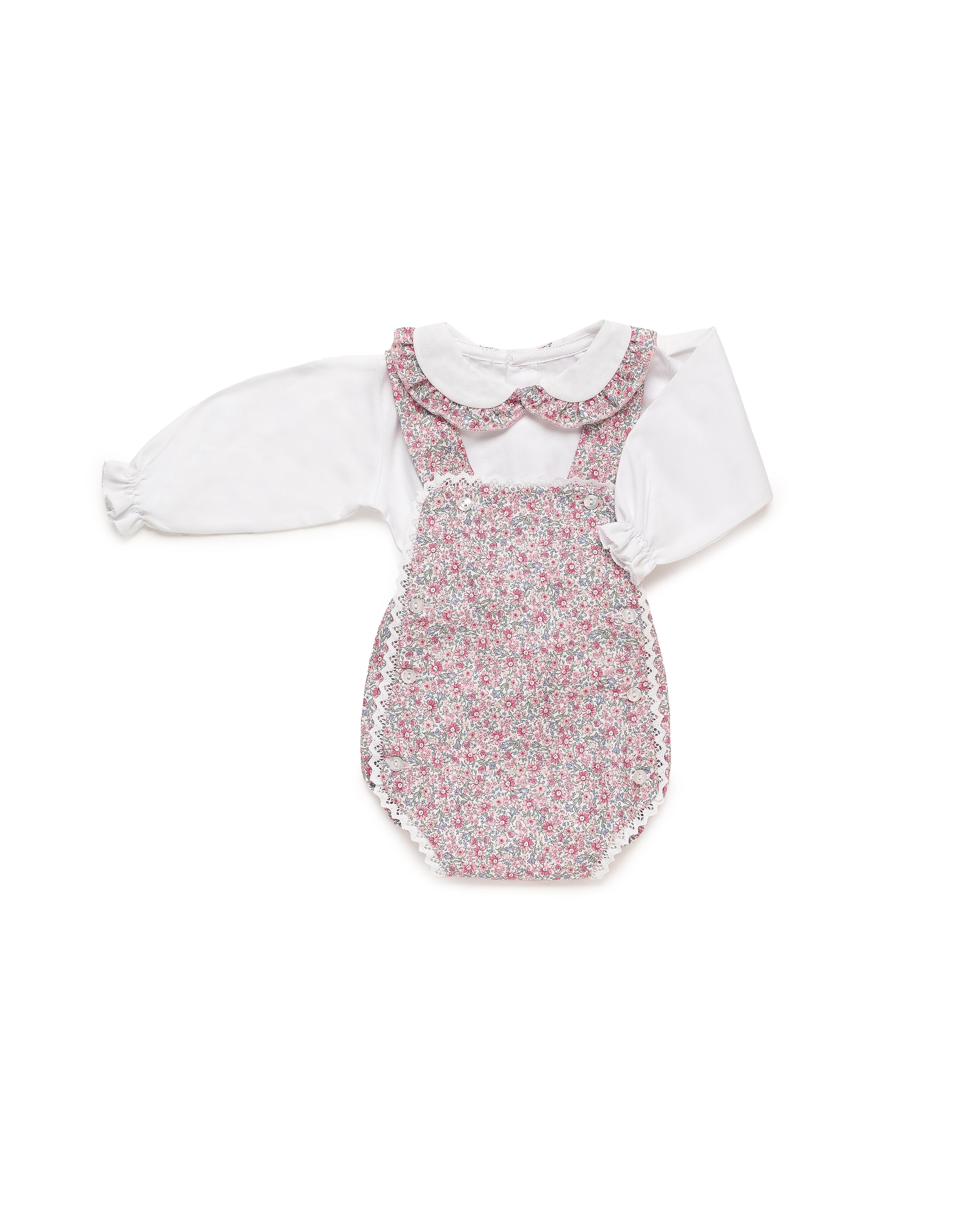 Salopette floreale con camicia