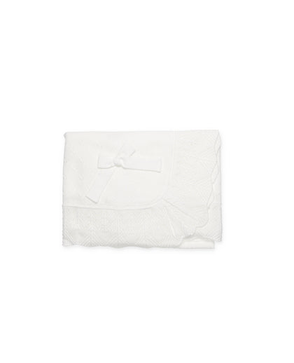 BABY SHAWL WITH V-SHAPED EMBROIDERY AND V-SHAPED RUFFLES 