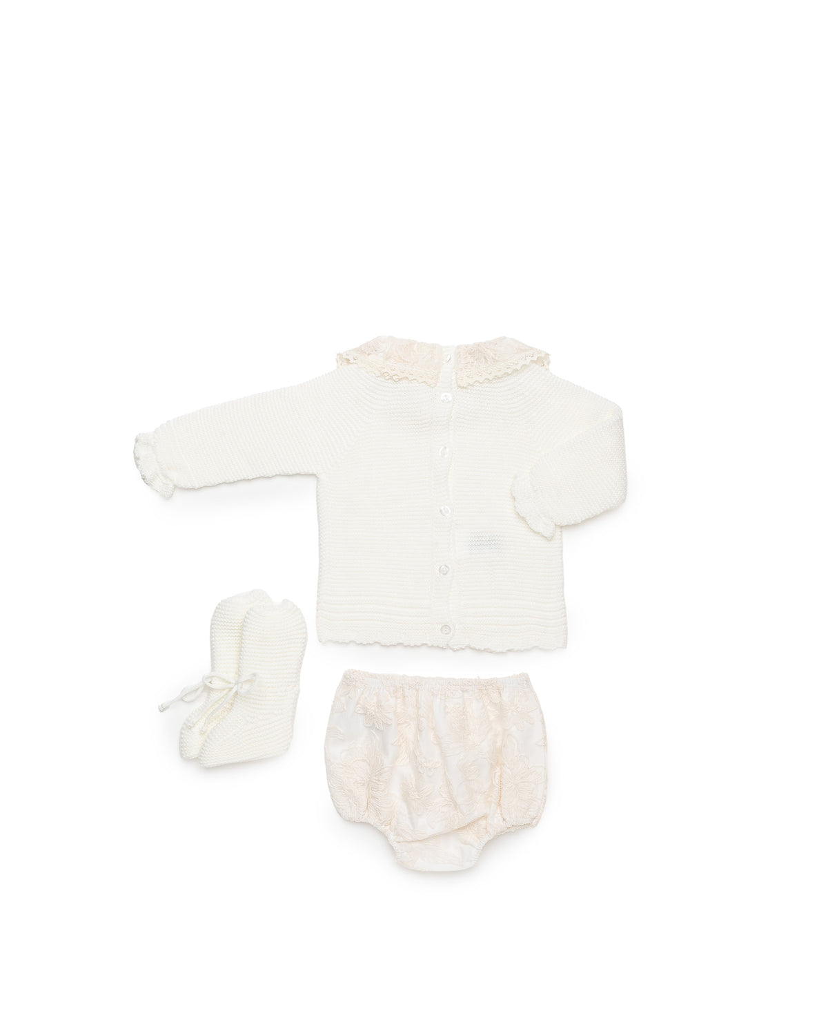 CONJUNTO BRAGA ENCAJE CON BOTAS