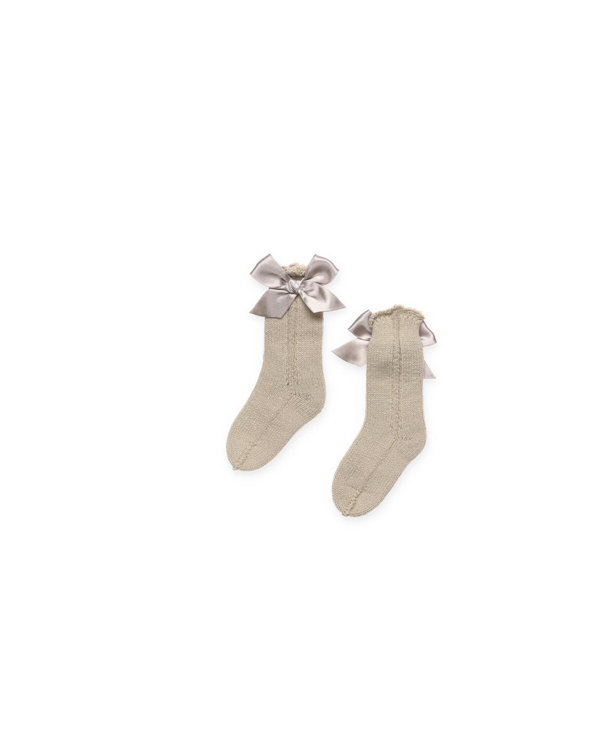 KNITTED SOCKS WITH OPENWORK DETAILS AND BOWS 