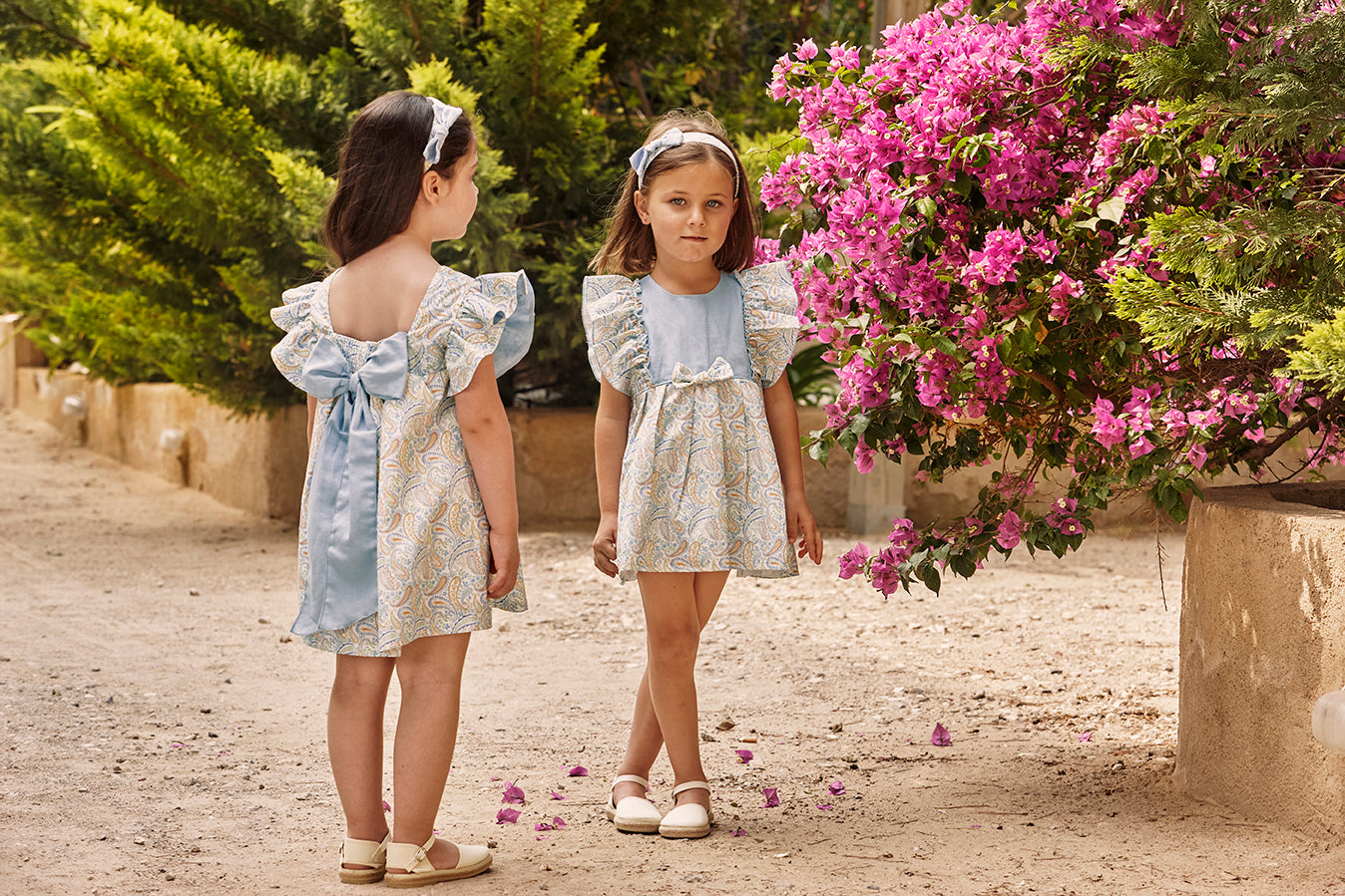 WAIST-CUT DRESS WITH PAISLEY PRINT 