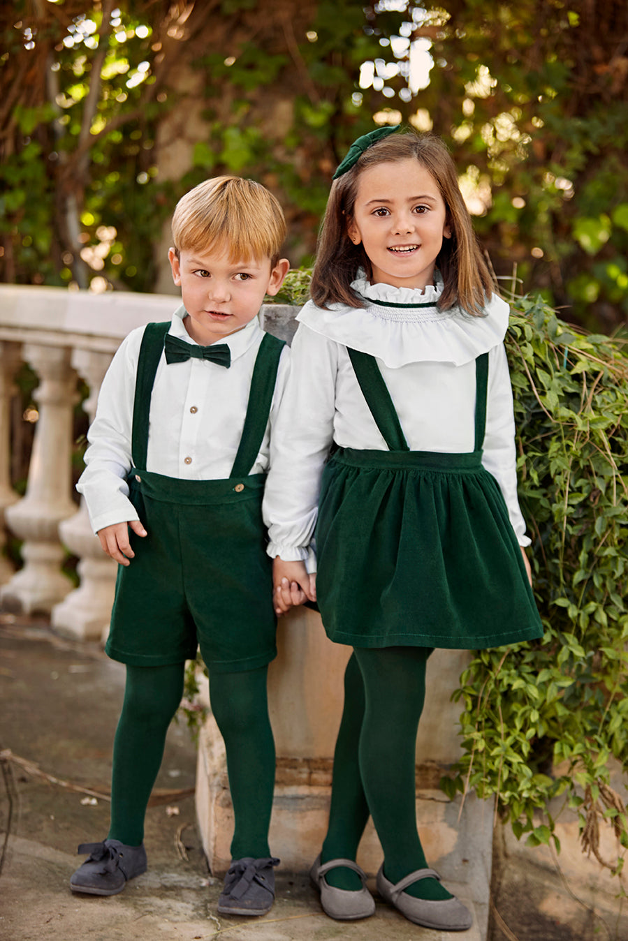 SET PANTALONI IN VELLUTO CON BRETELLE