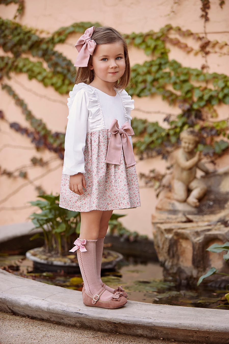 ABITO 2. FIOCCO FIORI IN TESSUTO