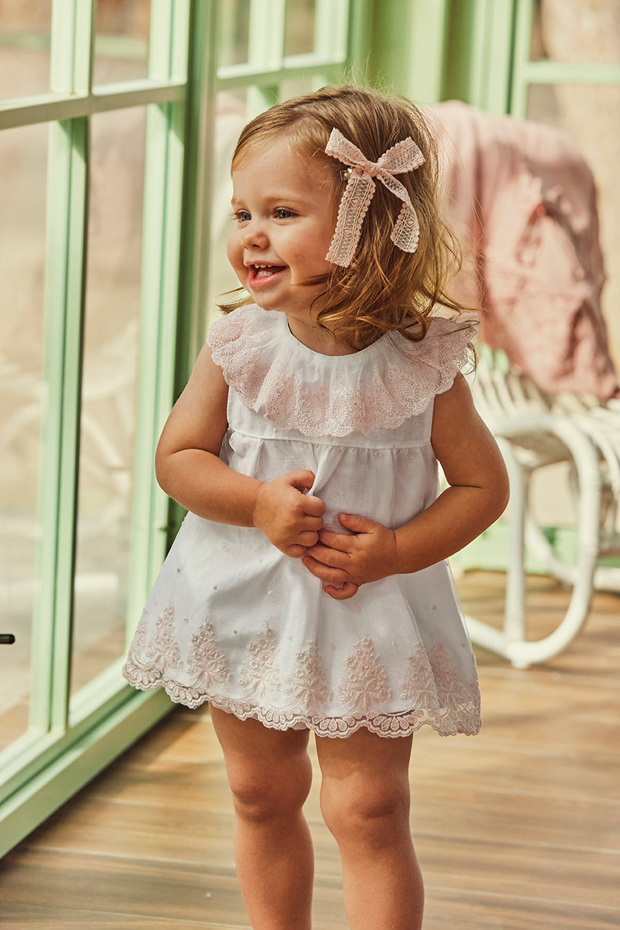 Bebé niña