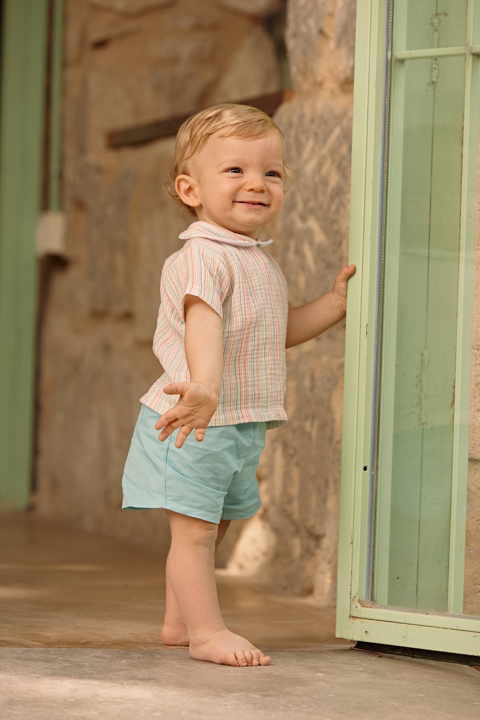 CONJUNTO CAMISA NIÑO MANGA CORTA RAYADA