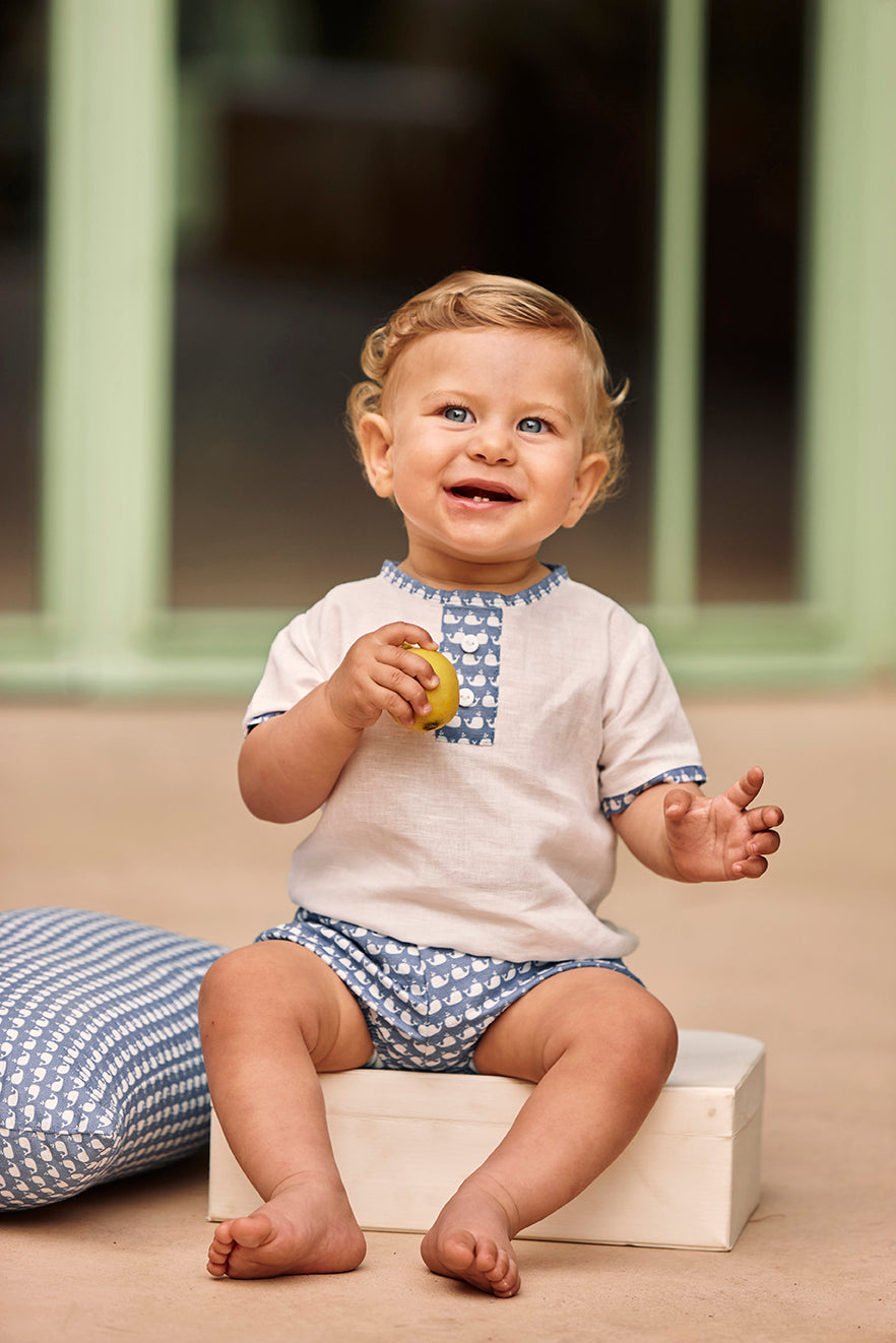 BOY'S SHORT-SLEEVE SHIRT SET WITH WHALE PRINT